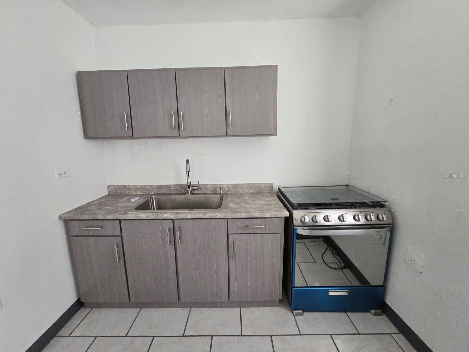 PR9117947 Property Photo