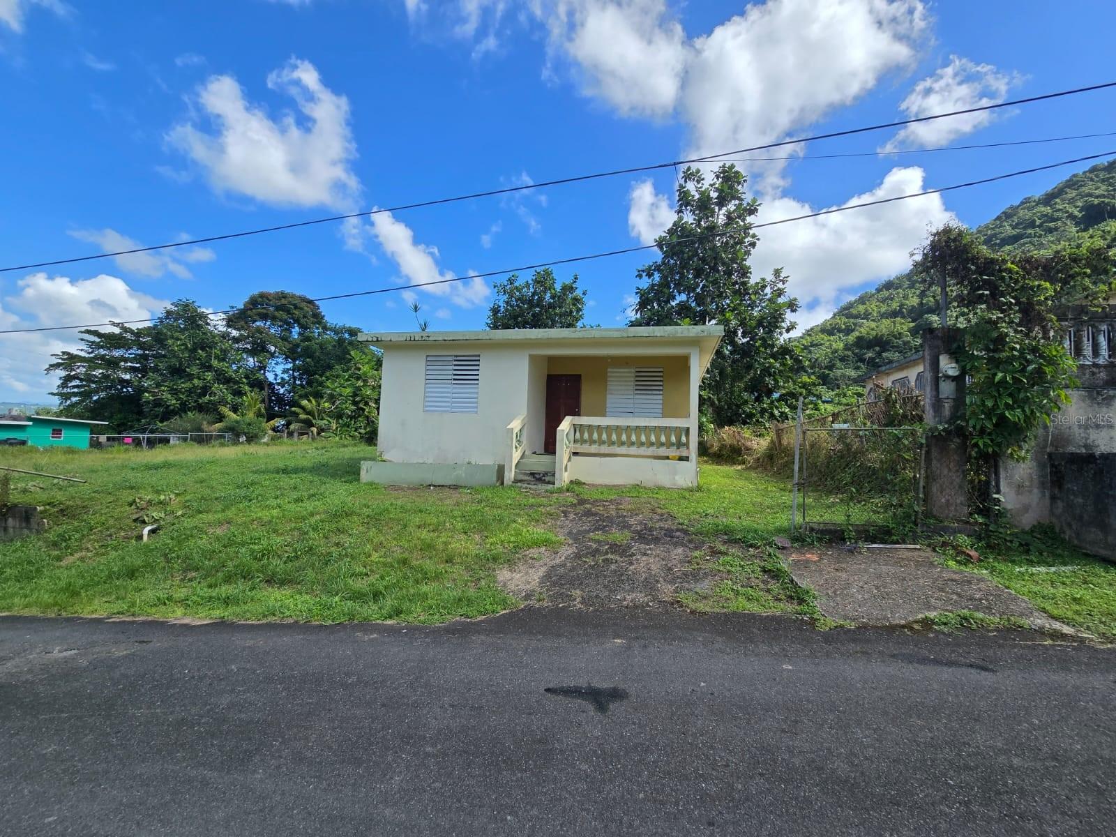 PR9117947 Property Photo