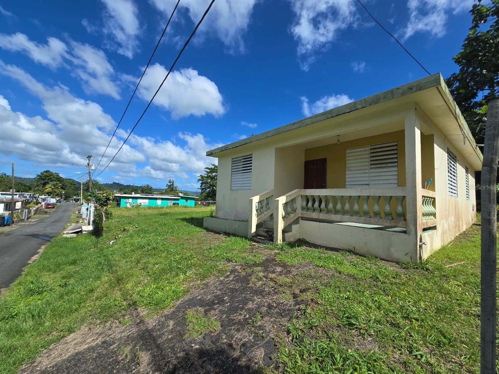 PR9117947 Property Photo