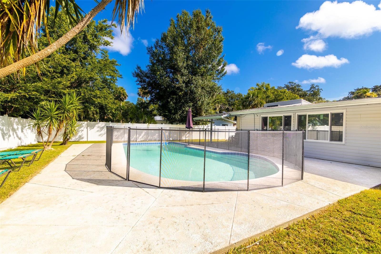 1858 PINE TREE, EDGEWATER, FL, 32141