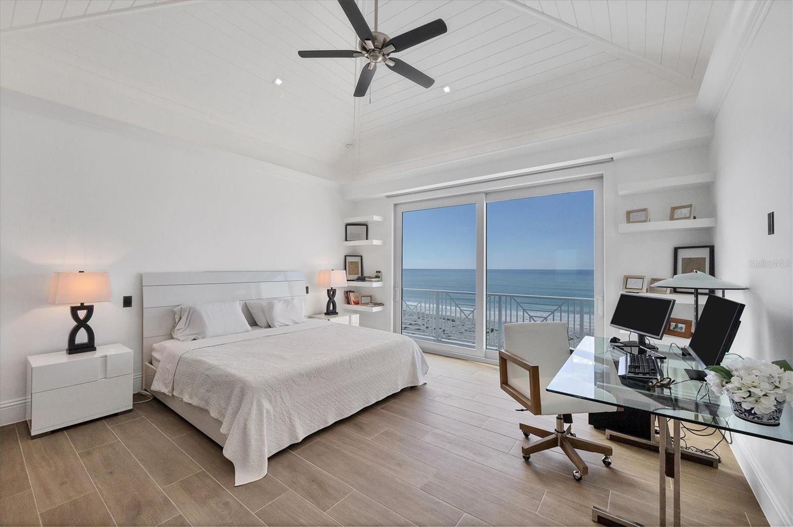 D6145179 Property Photo