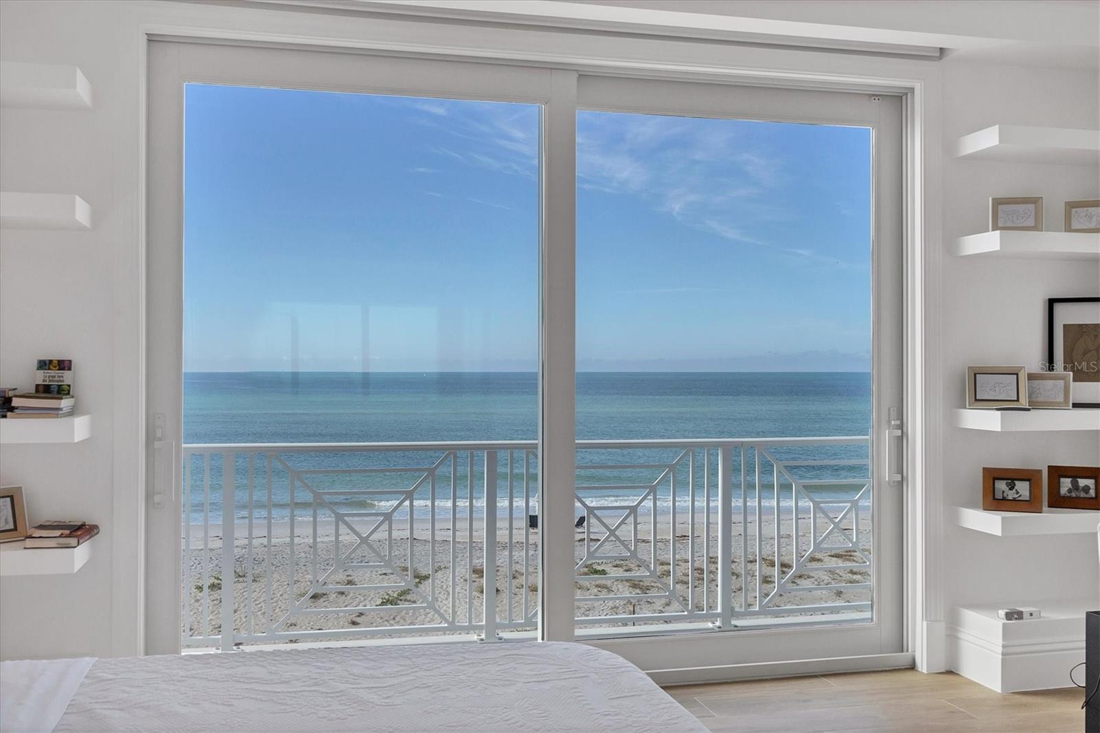 D6145179 Property Photo