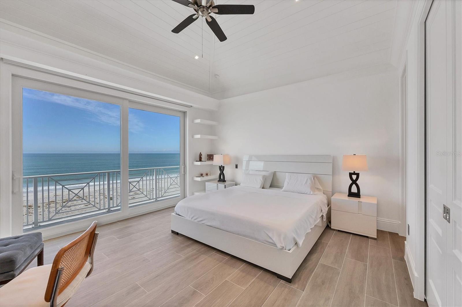 D6145179 Property Photo