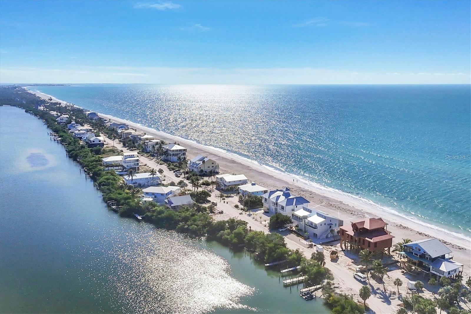 D6145179 Property Photo