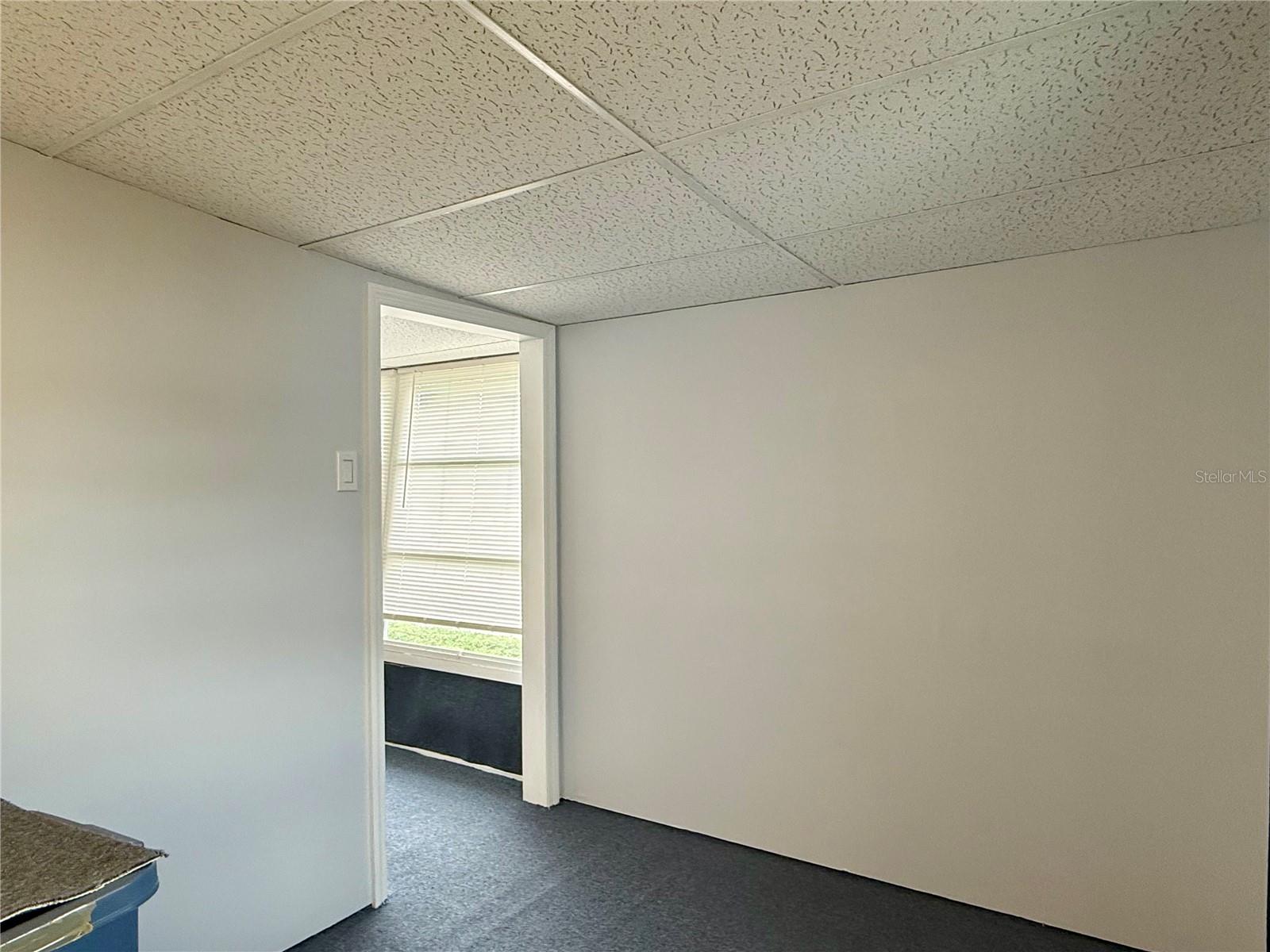 TB8456002 Property Photo