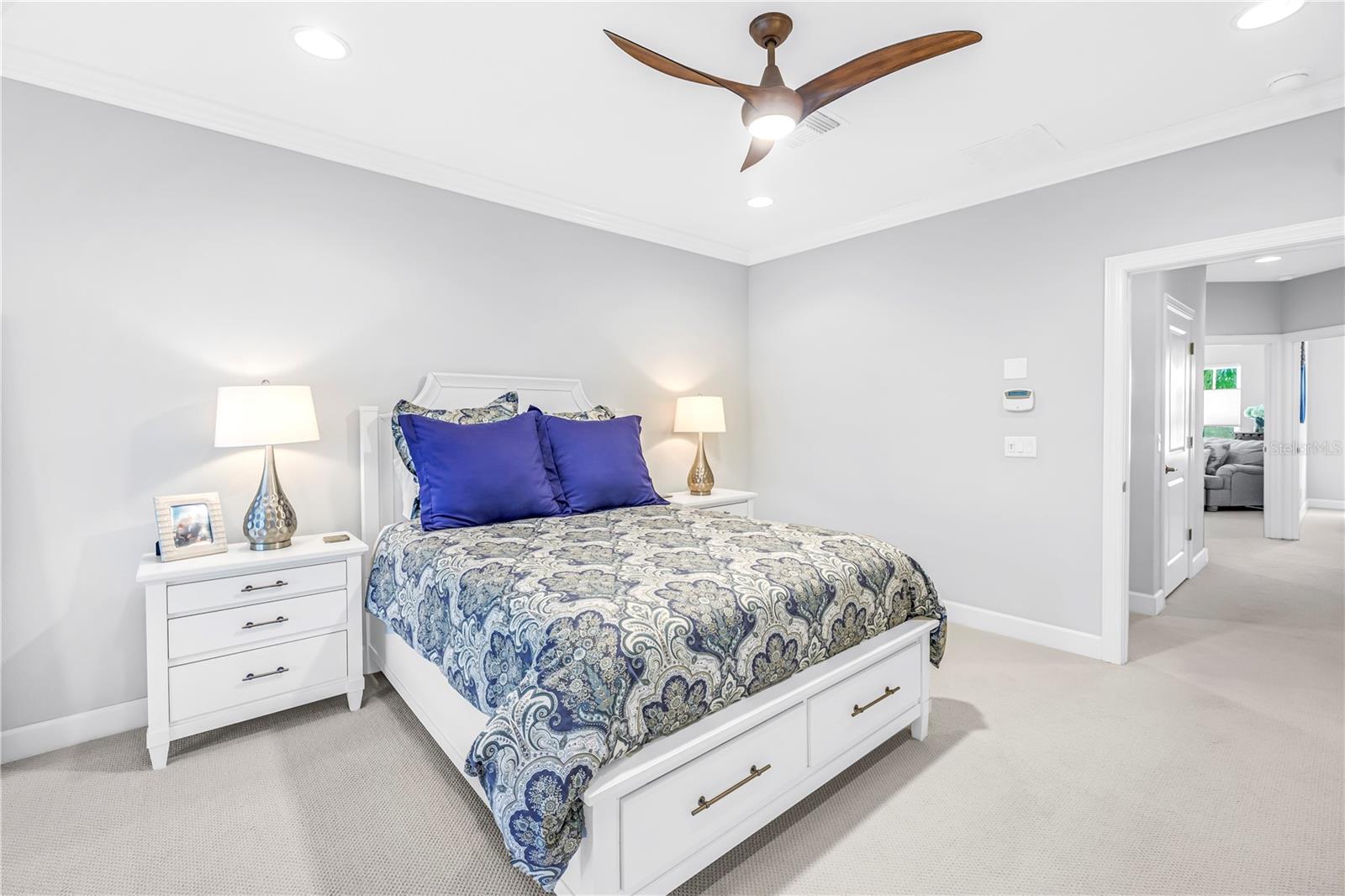 TB8456006 Property Photo