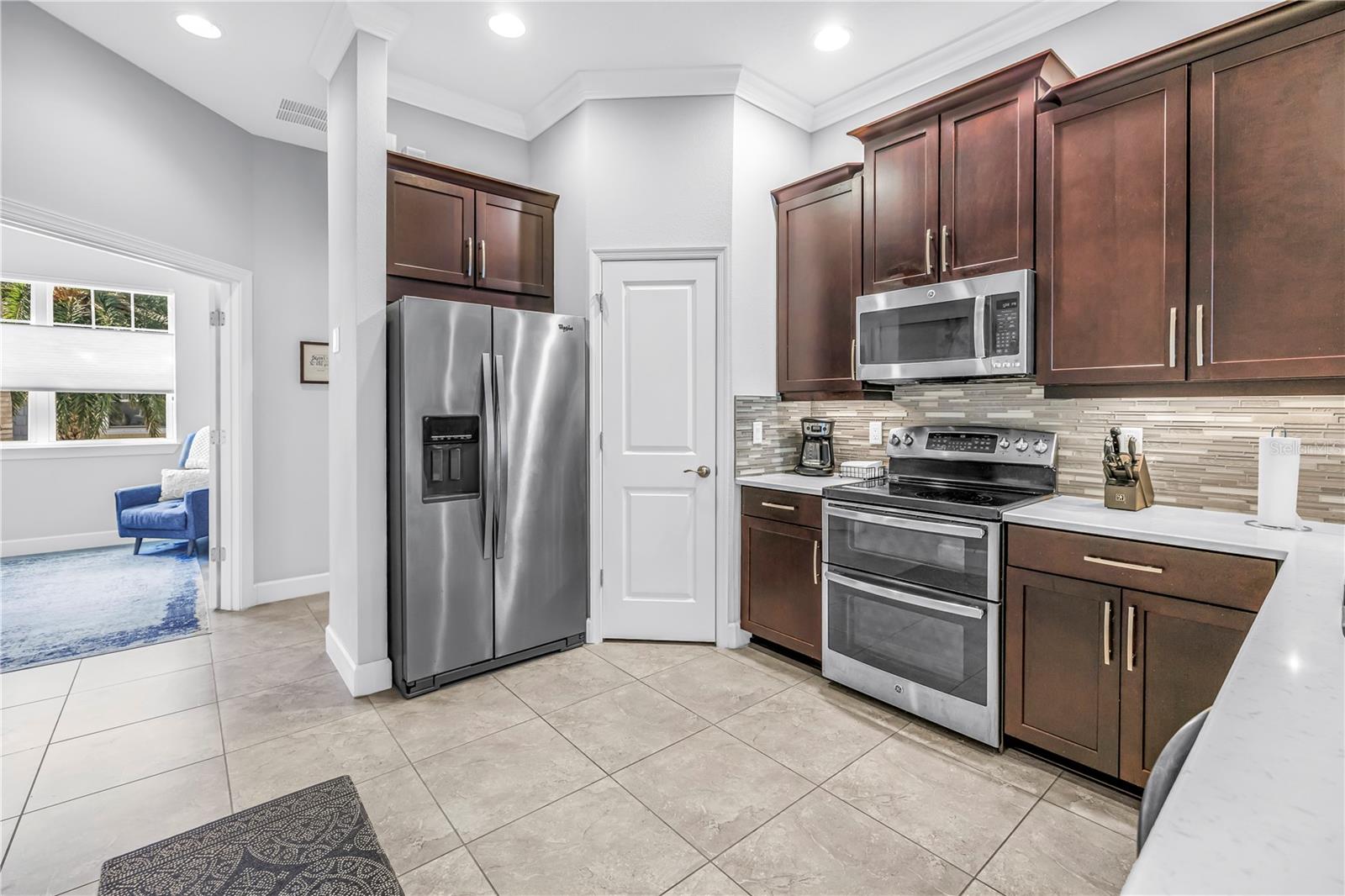 TB8456006 Property Photo