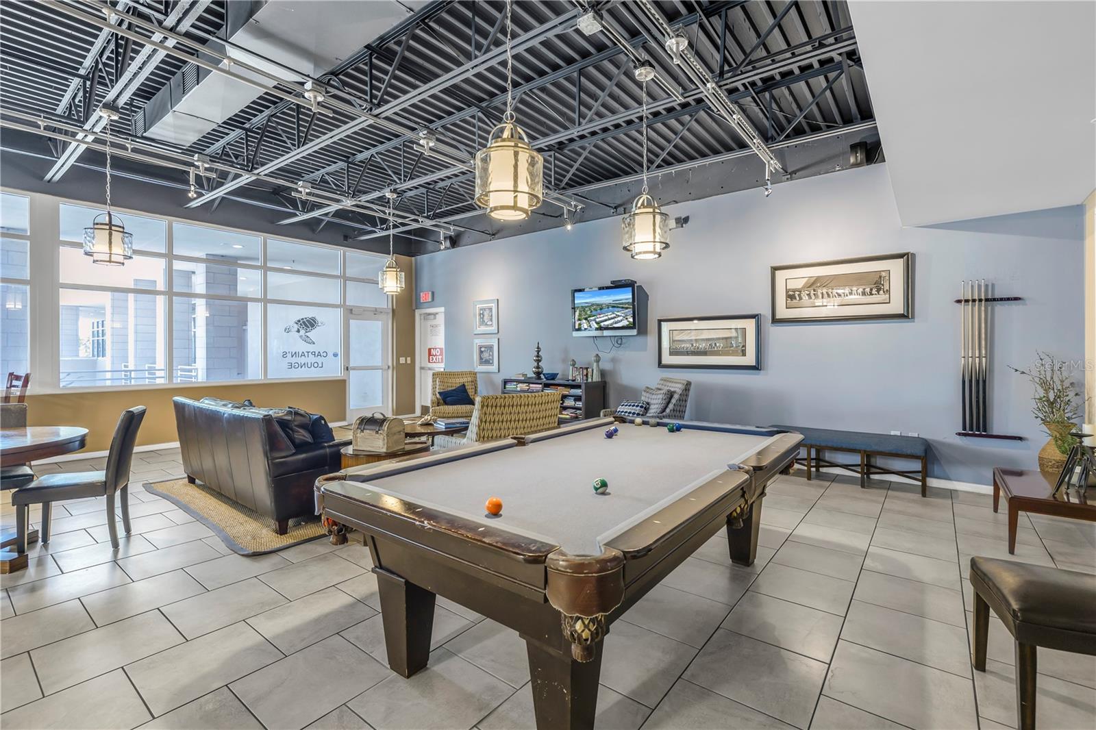 TB8456006 Property Photo