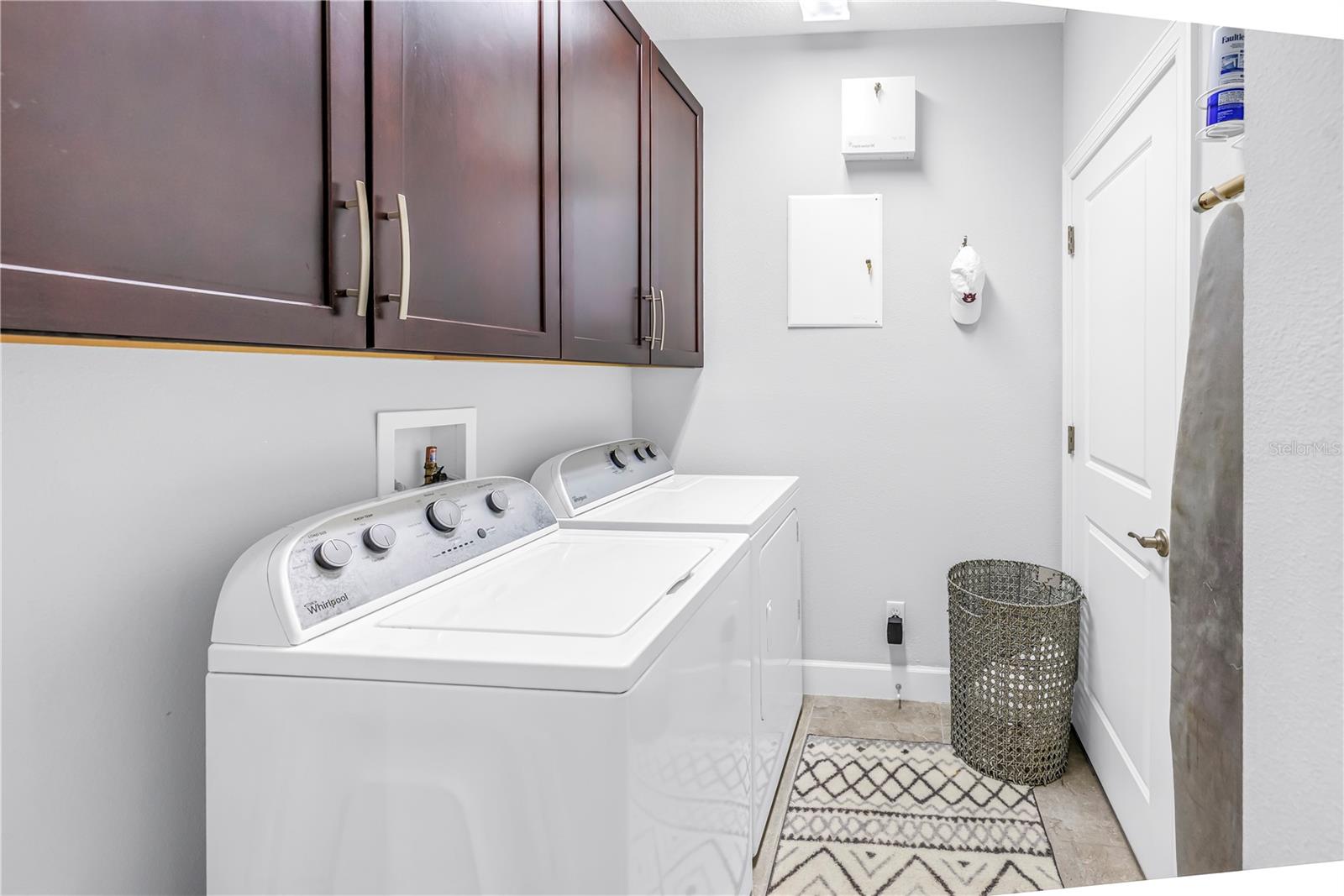 TB8456006 Property Photo