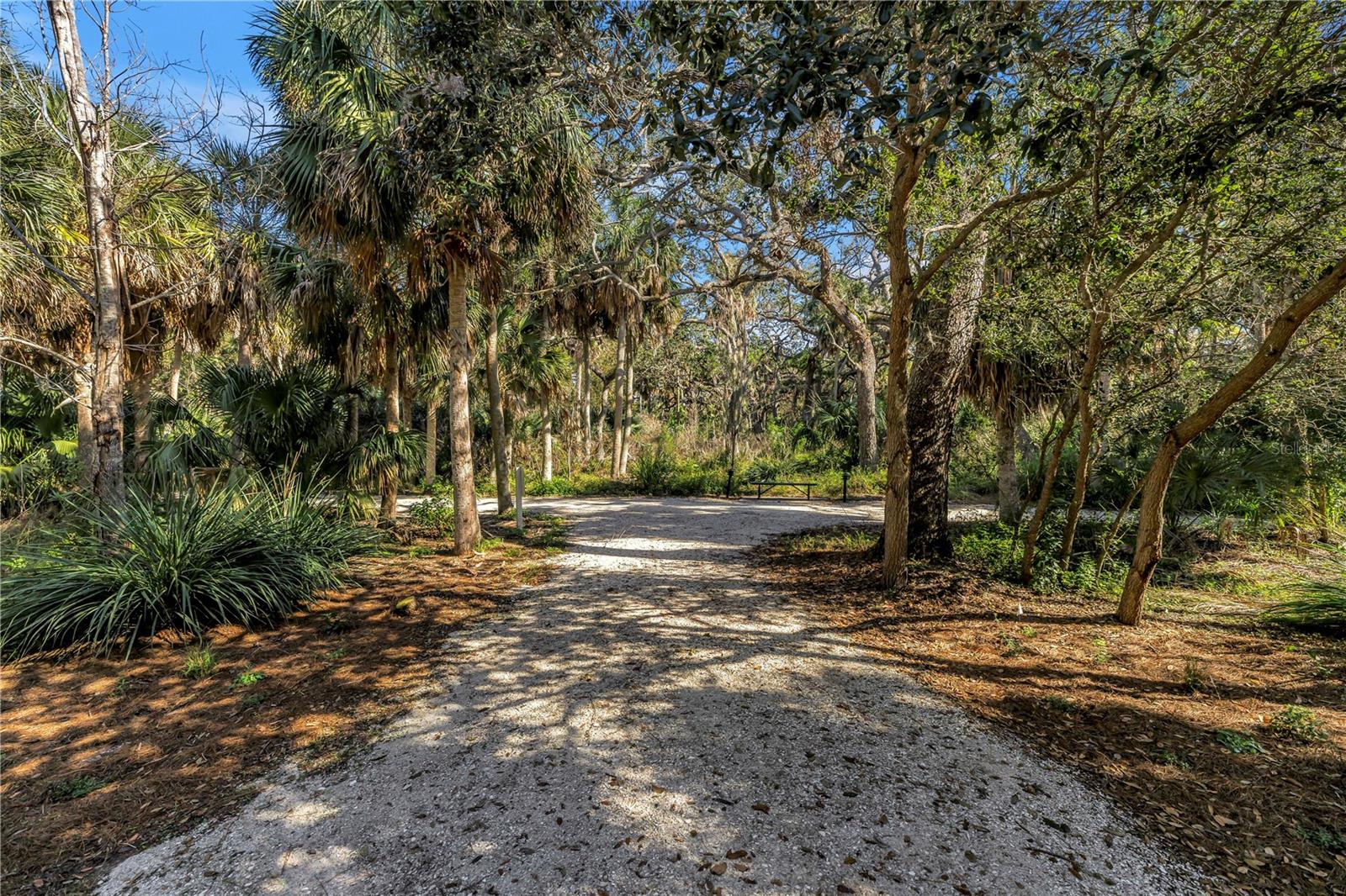 TB8456006 Property Photo