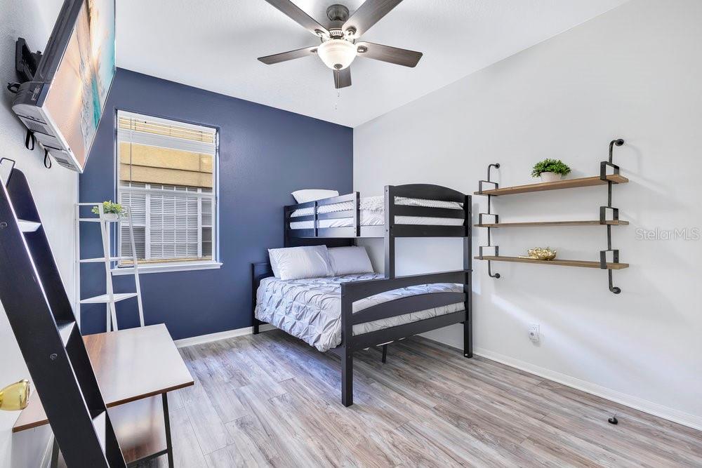 O6367033 Property Photo