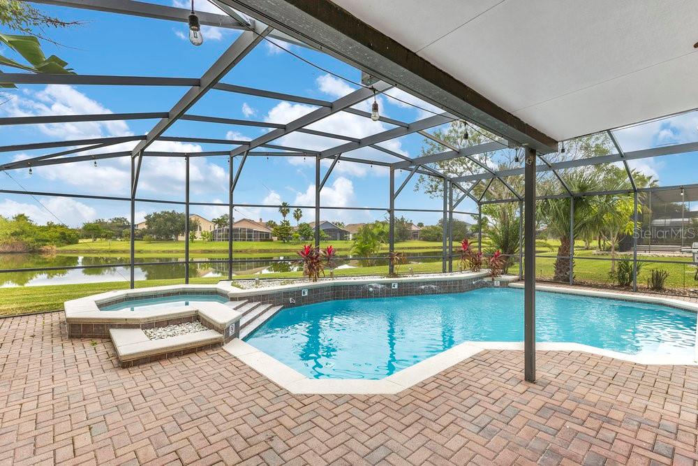 O6367033 Property Photo