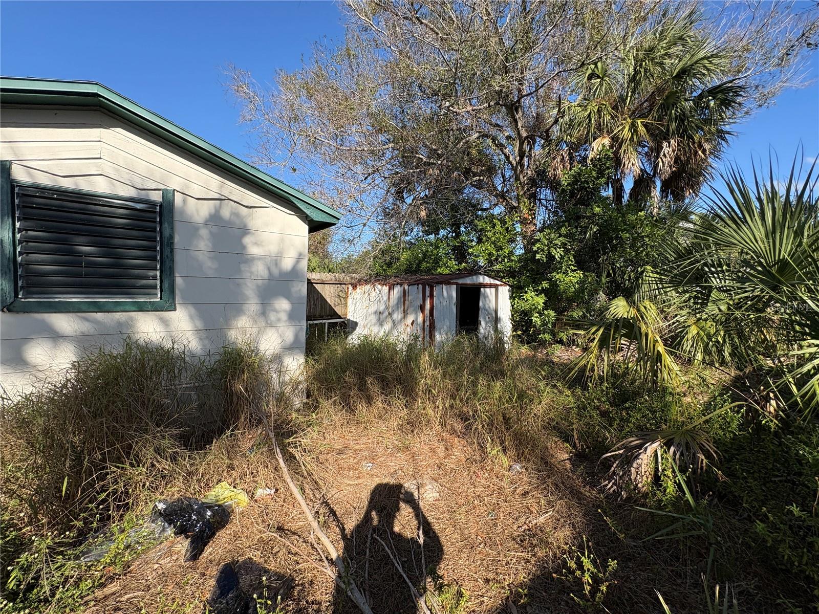 TB8456033 Property Photo