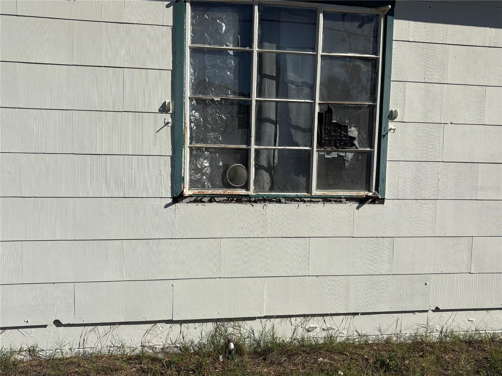 TB8456033 Property Photo