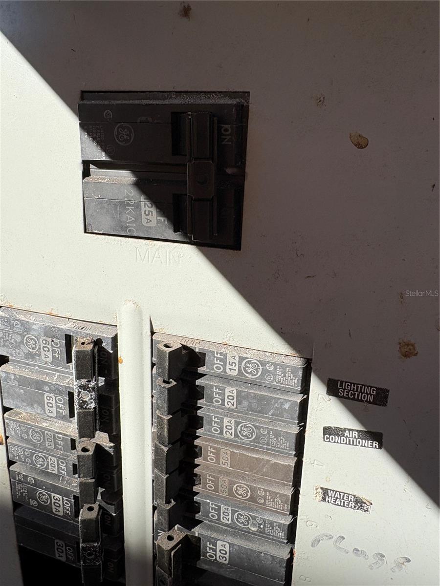 TB8456033 Property Photo