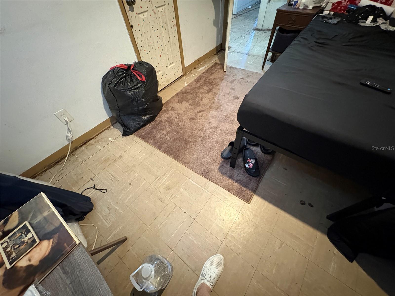 TB8456033 Property Photo