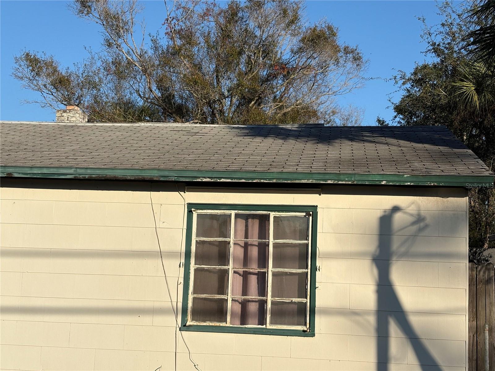 TB8456033 Property Photo