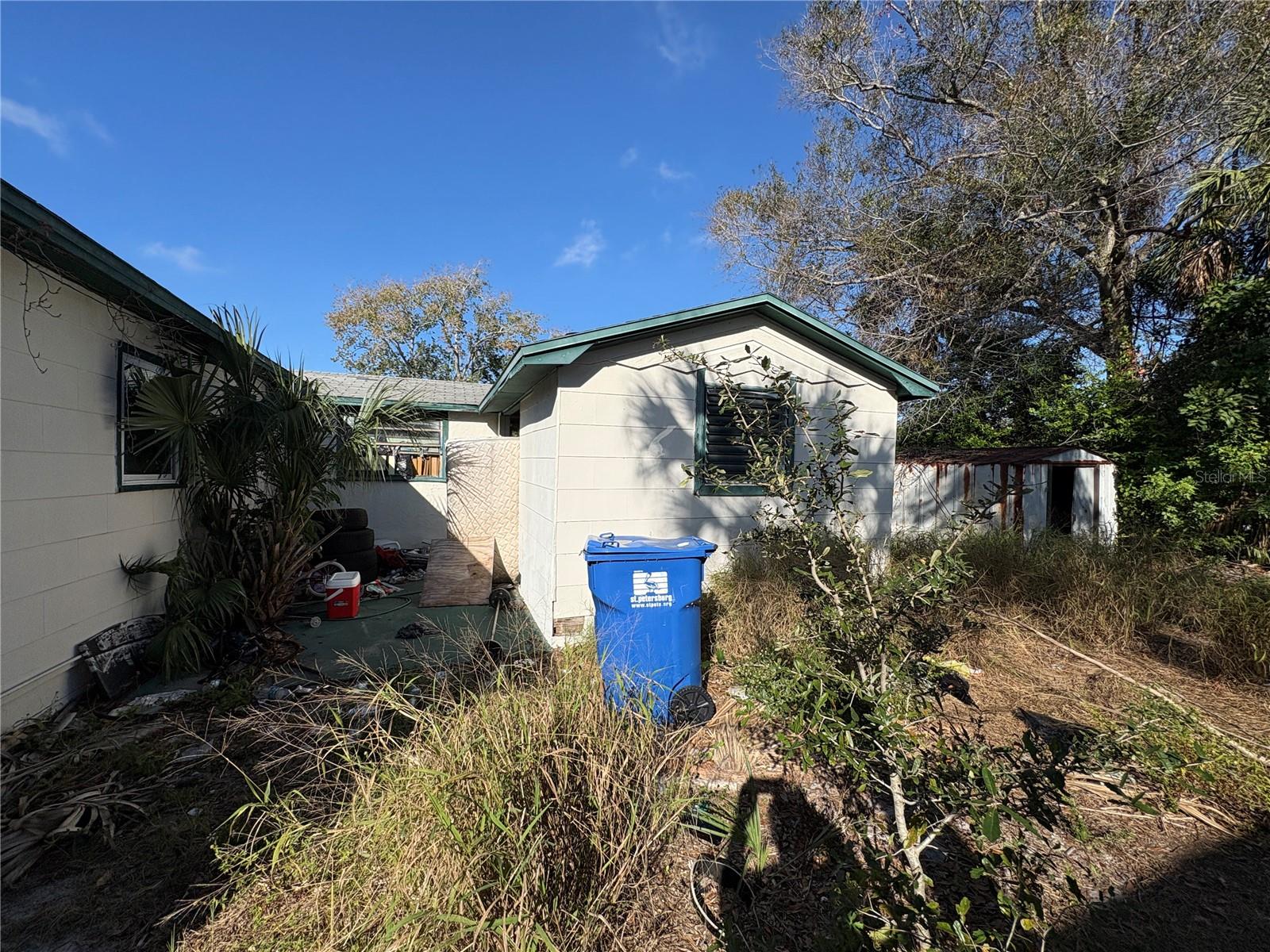 TB8456033 Property Photo