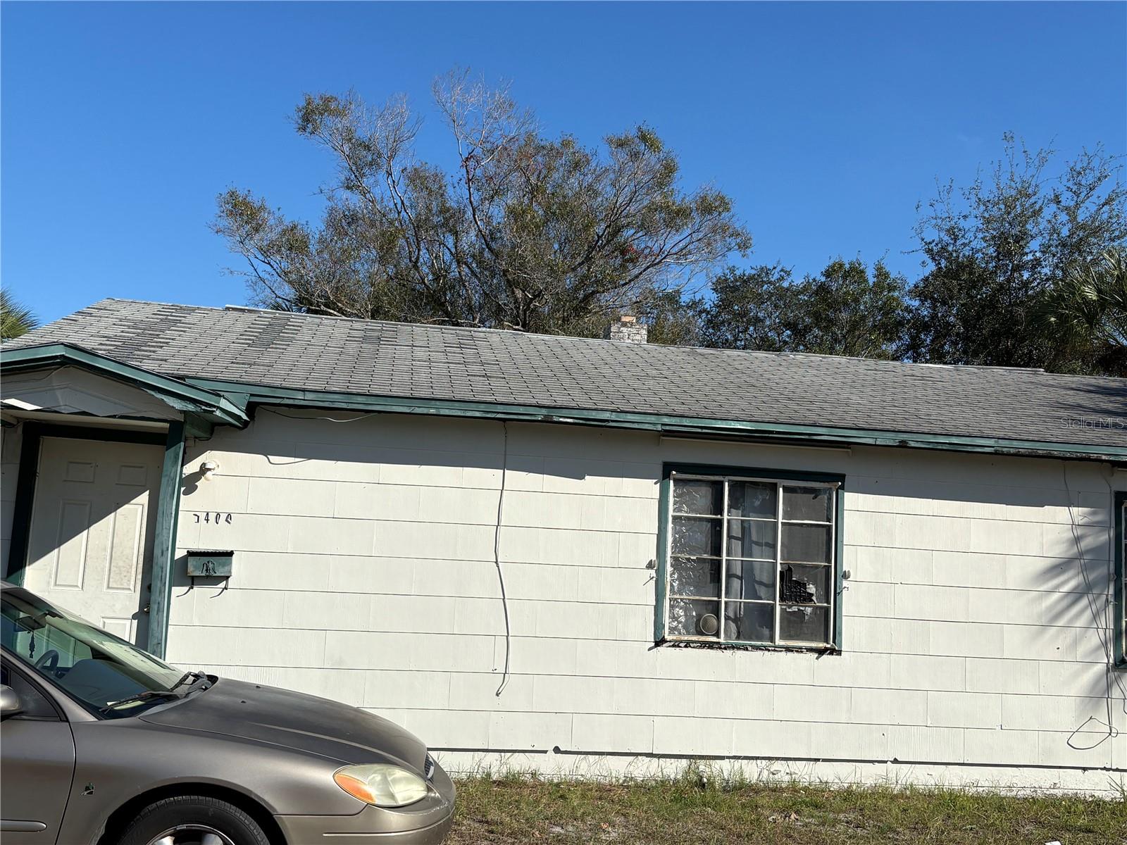 TB8456033 Property Photo