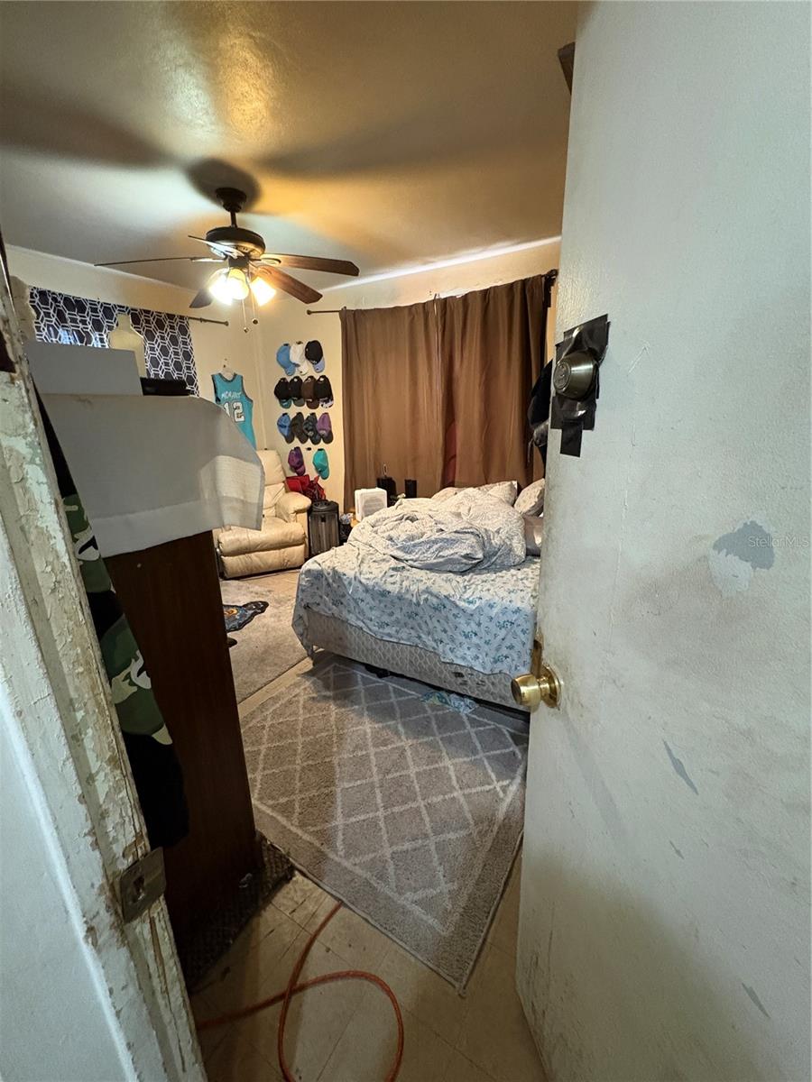 TB8456033 Property Photo