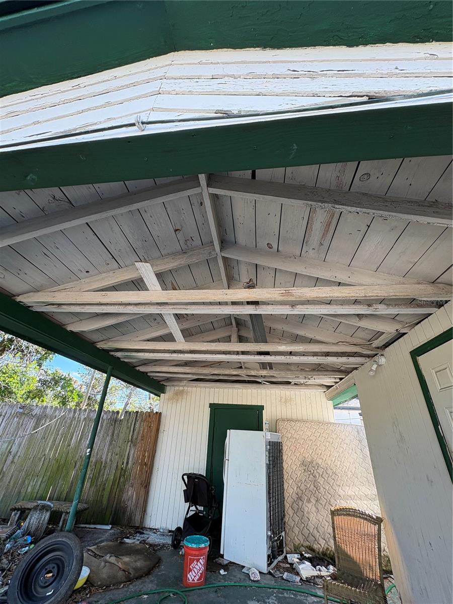 TB8456033 Property Photo