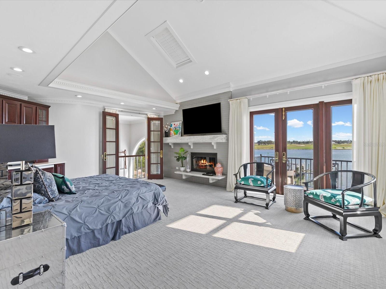 TB8456045 Property Photo