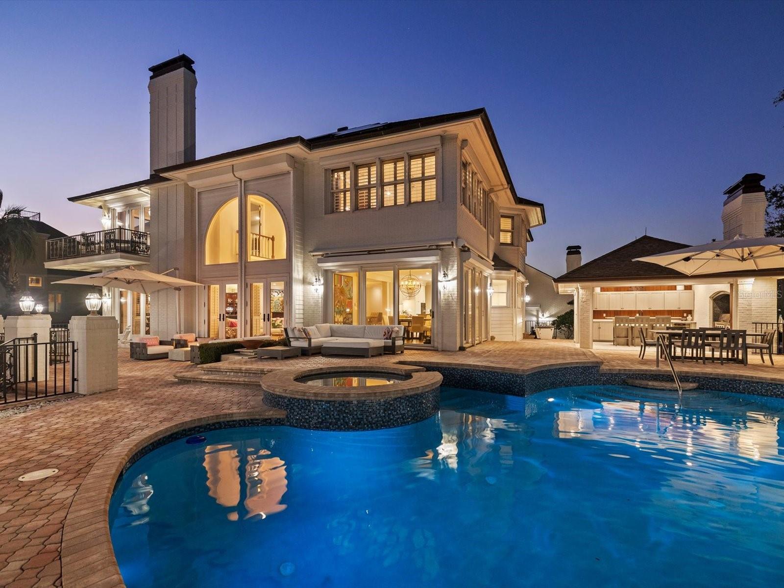 TB8456045 Property Photo