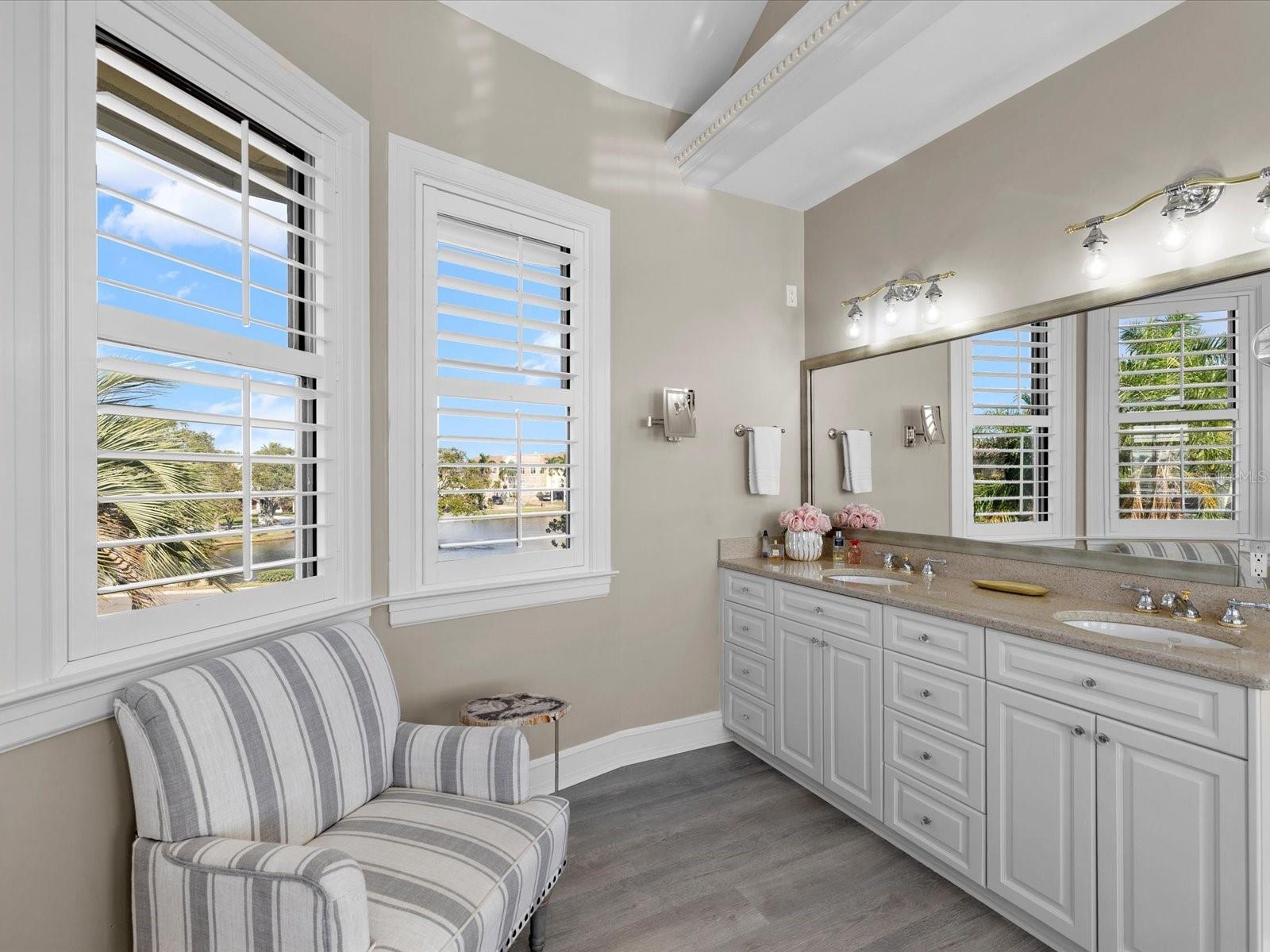 TB8456045 Property Photo