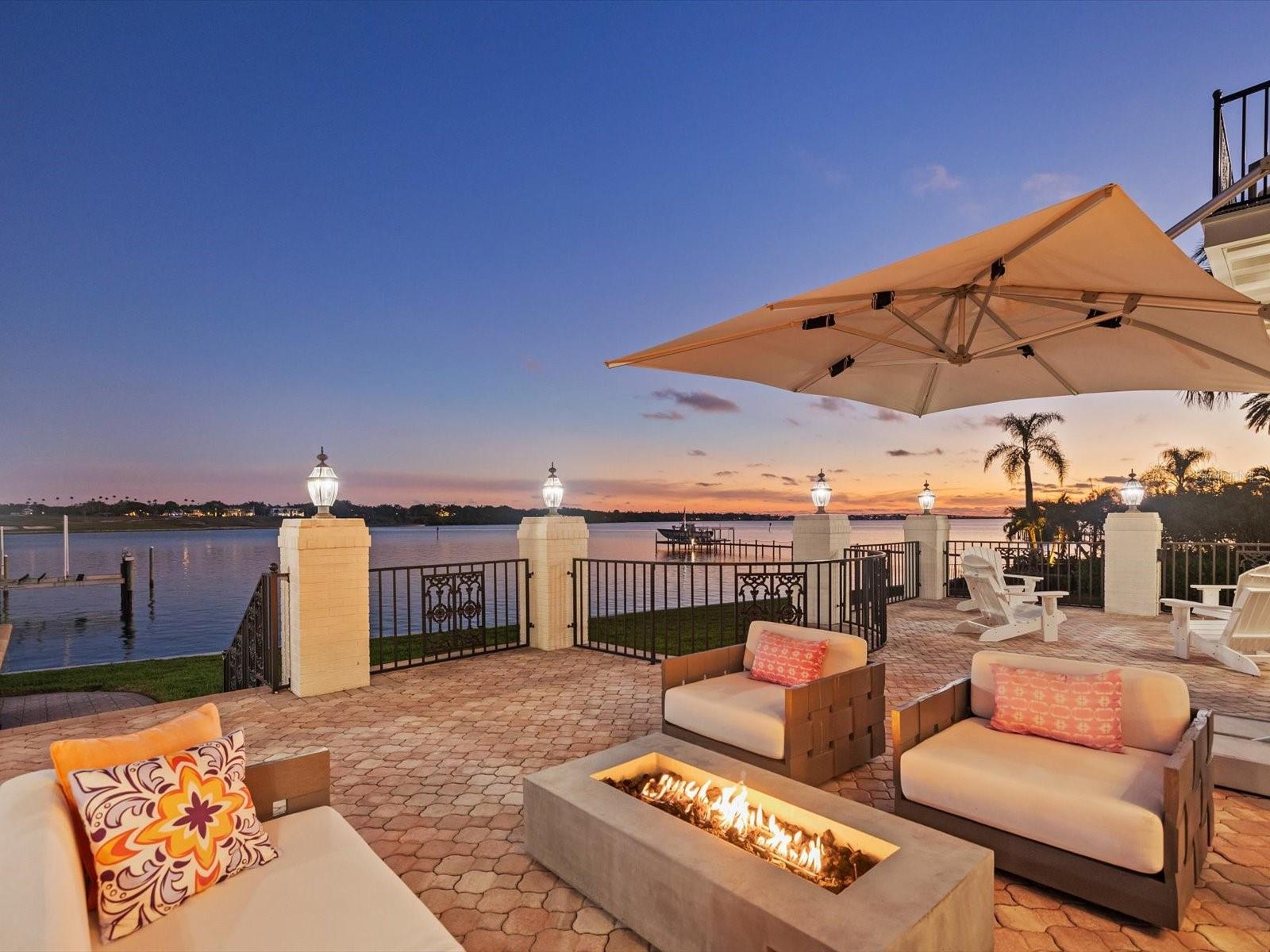 TB8456045 Property Photo