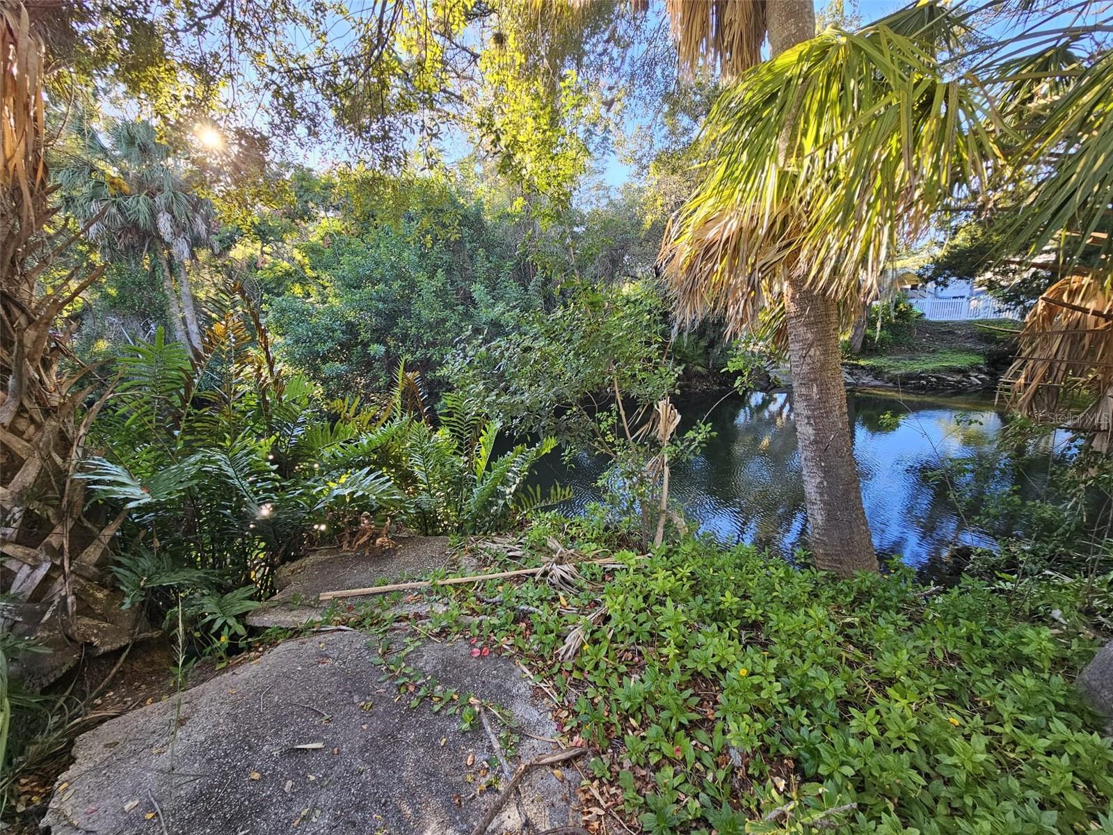 TB8456047 Property Photo