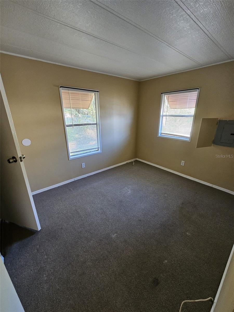 TB8456047 Property Photo