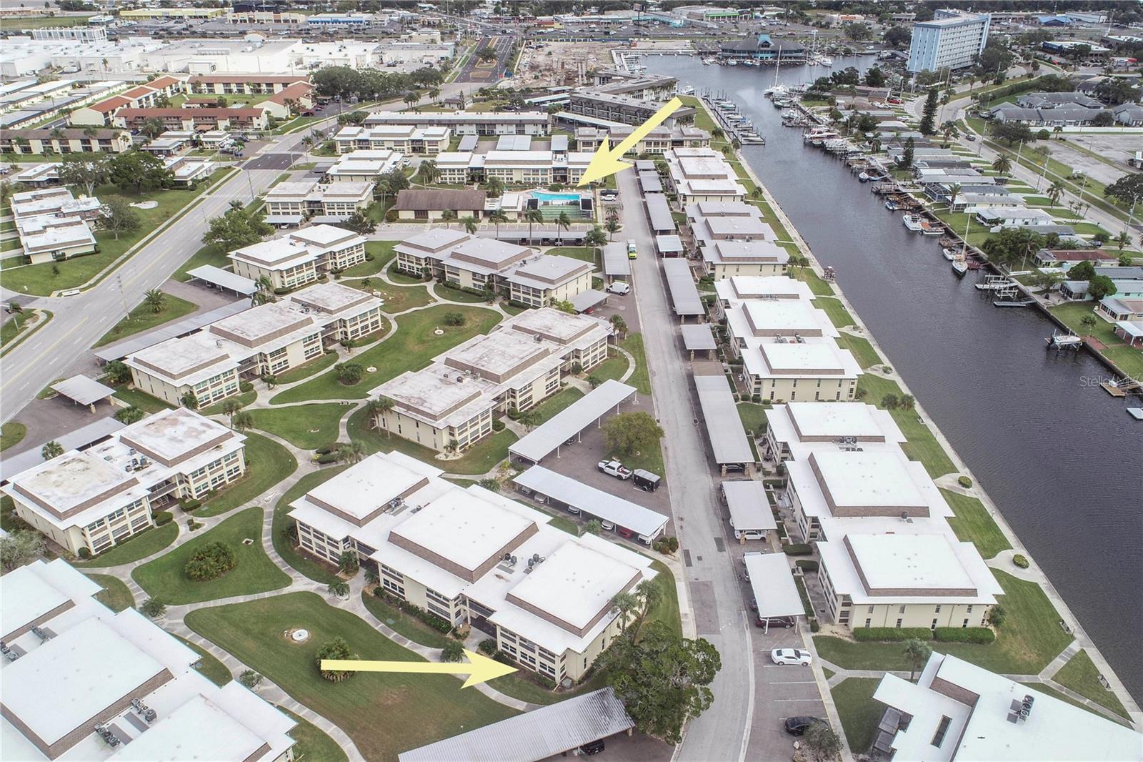 W7881392 Property Photo