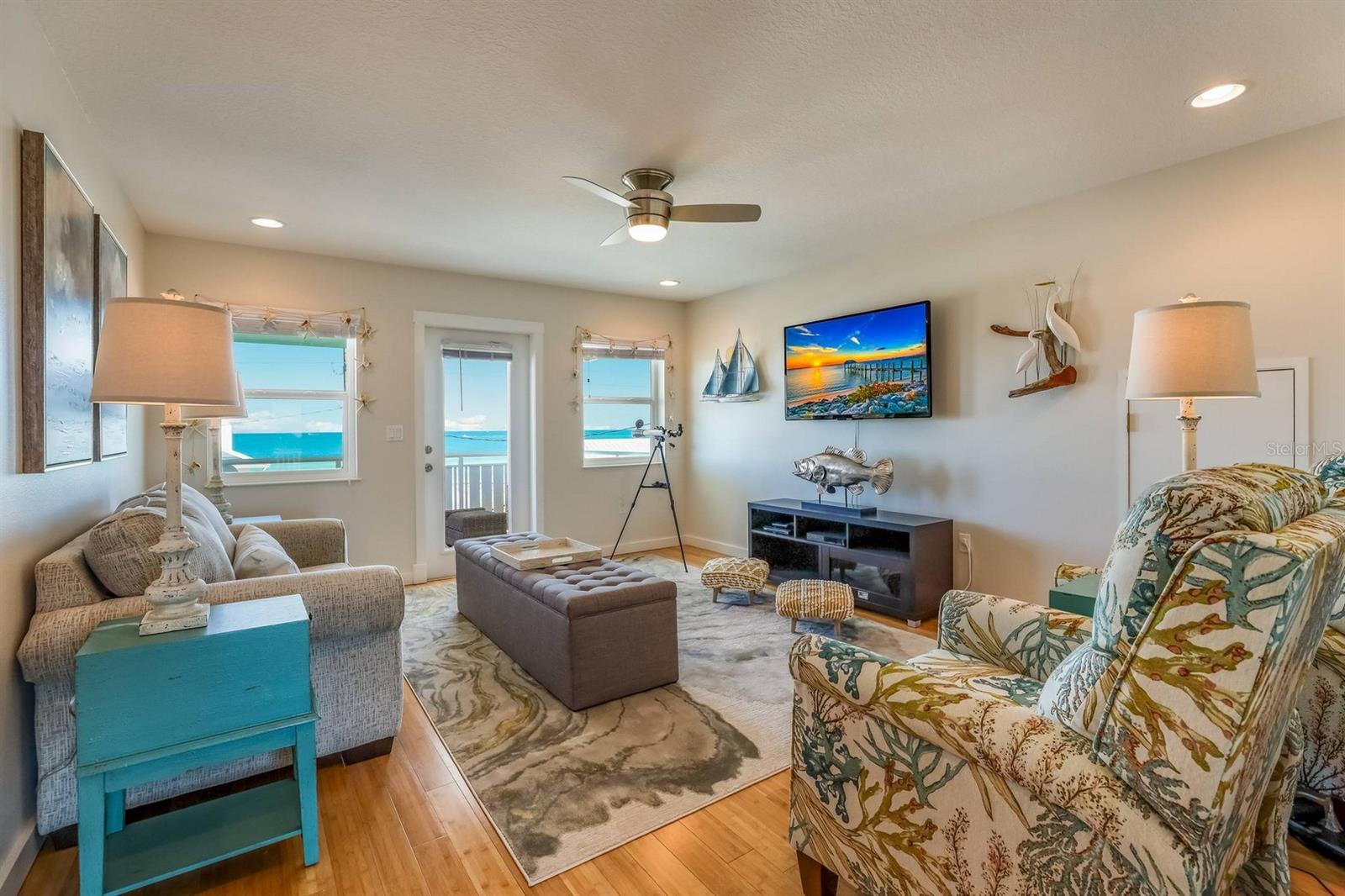 TB8456067 Property Photo