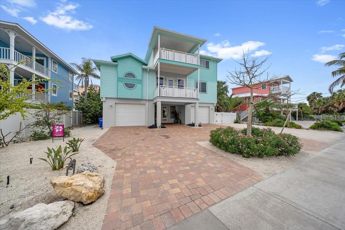 TB8456067 Property Photo