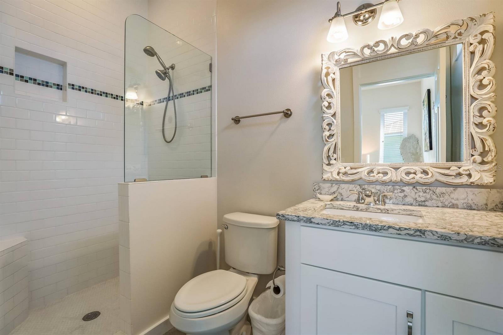 TB8456067 Property Photo