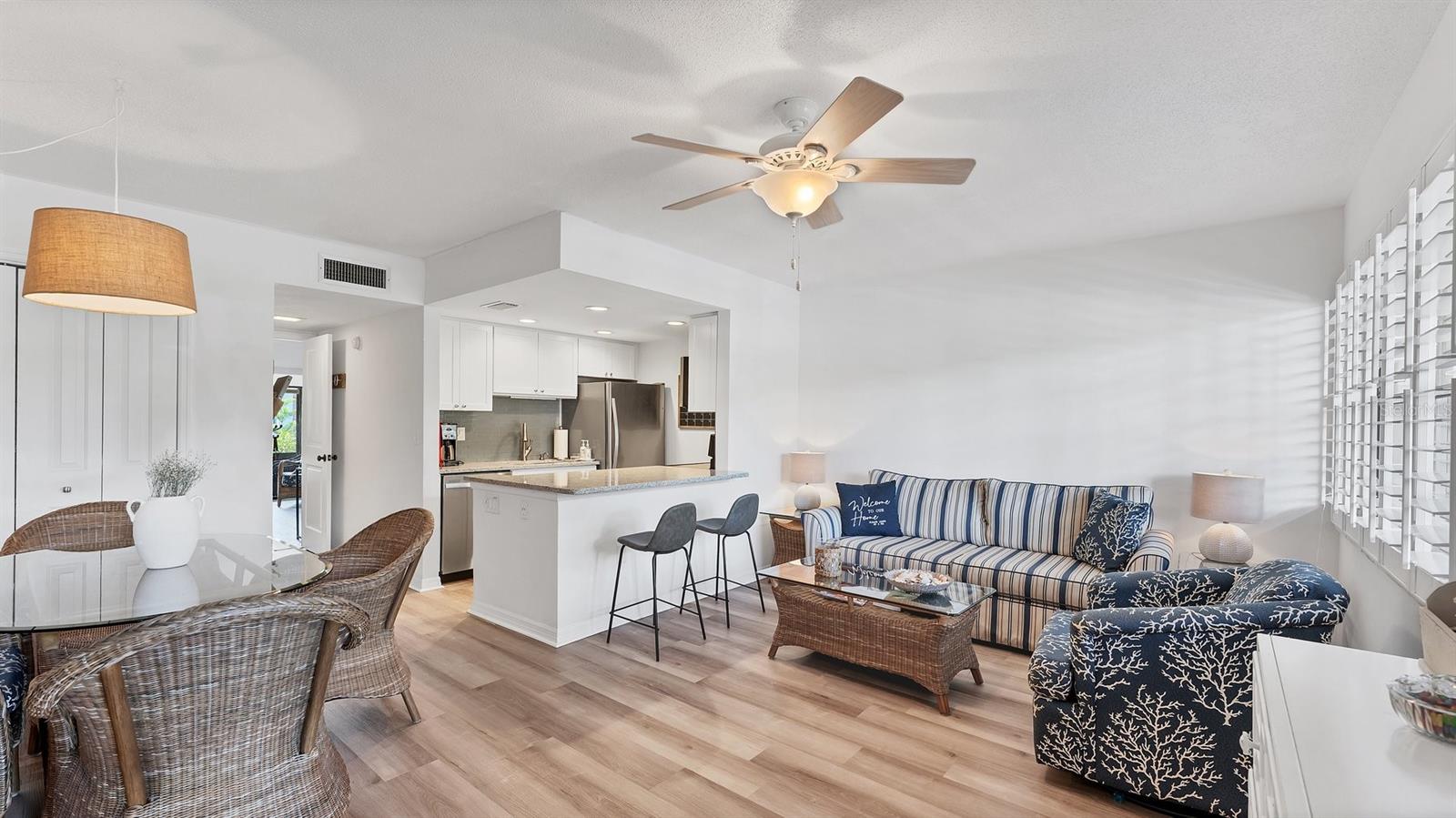 D6145186 Property Photo