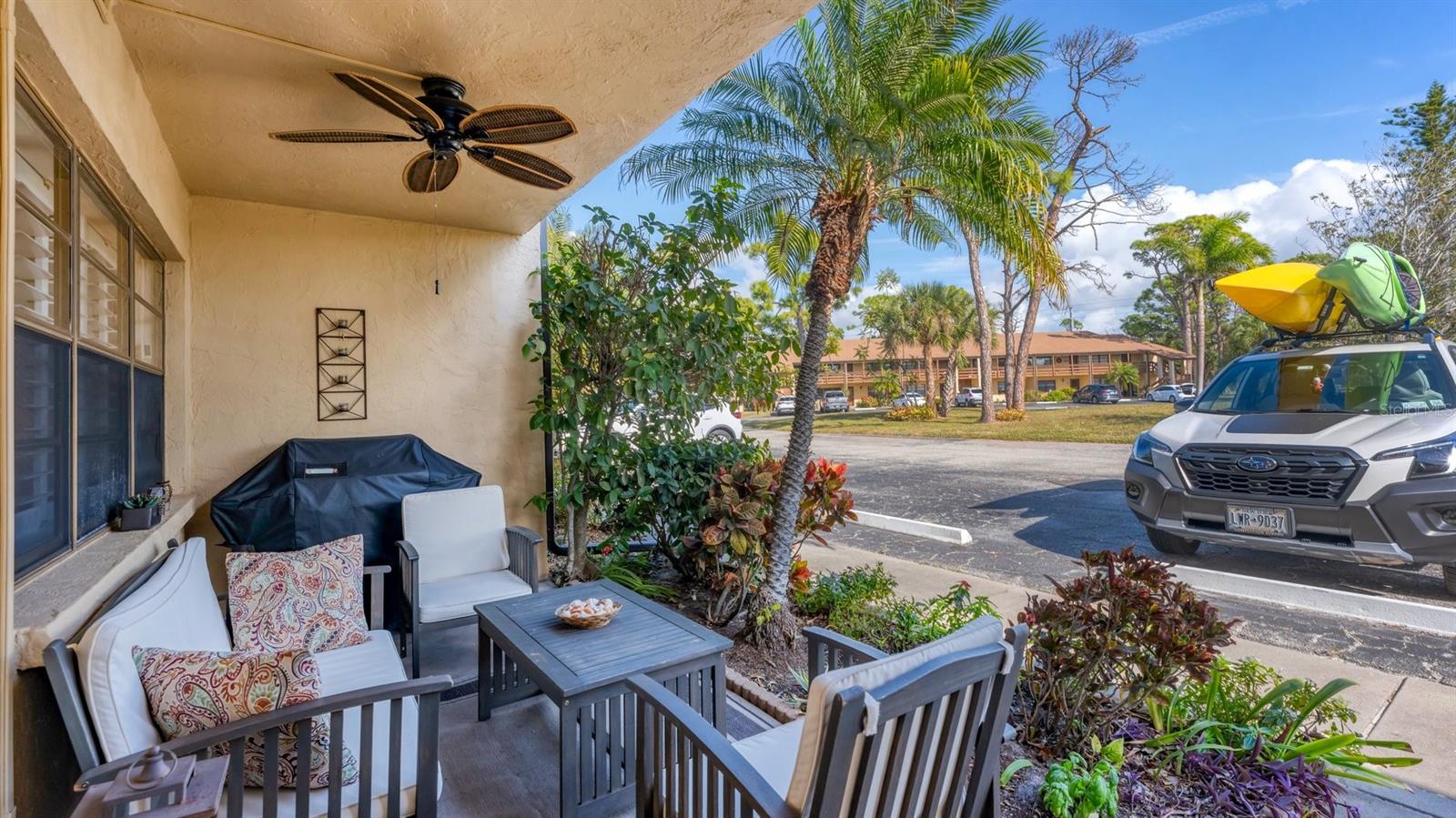 D6145186 Property Photo