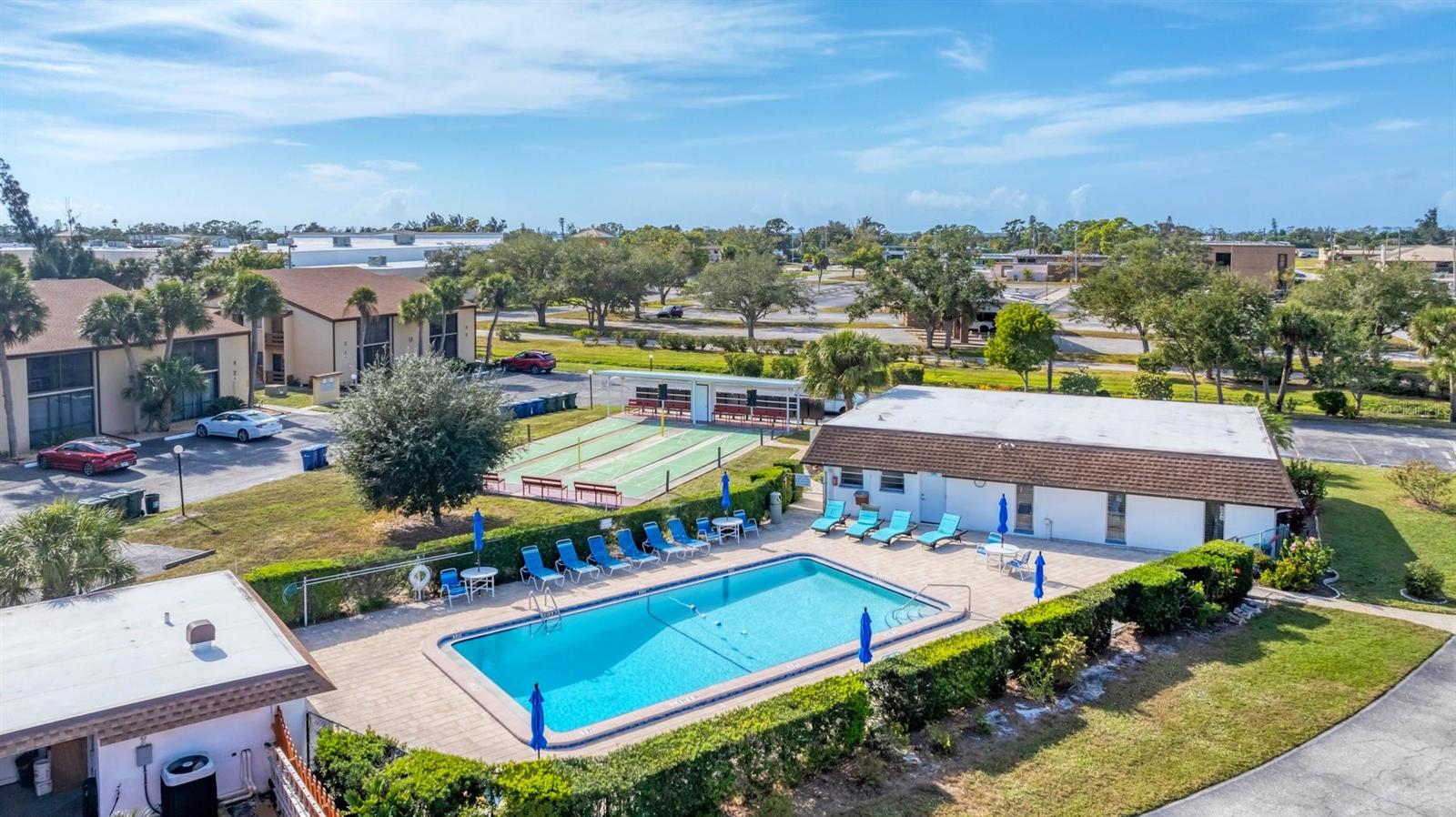 D6145186 Property Photo