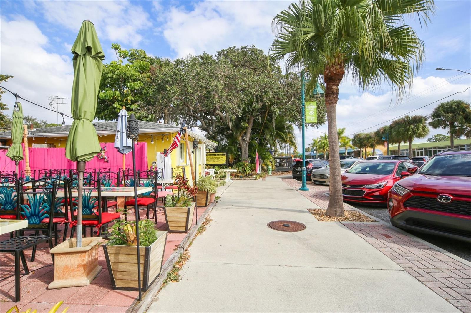 D6145186 Property Photo