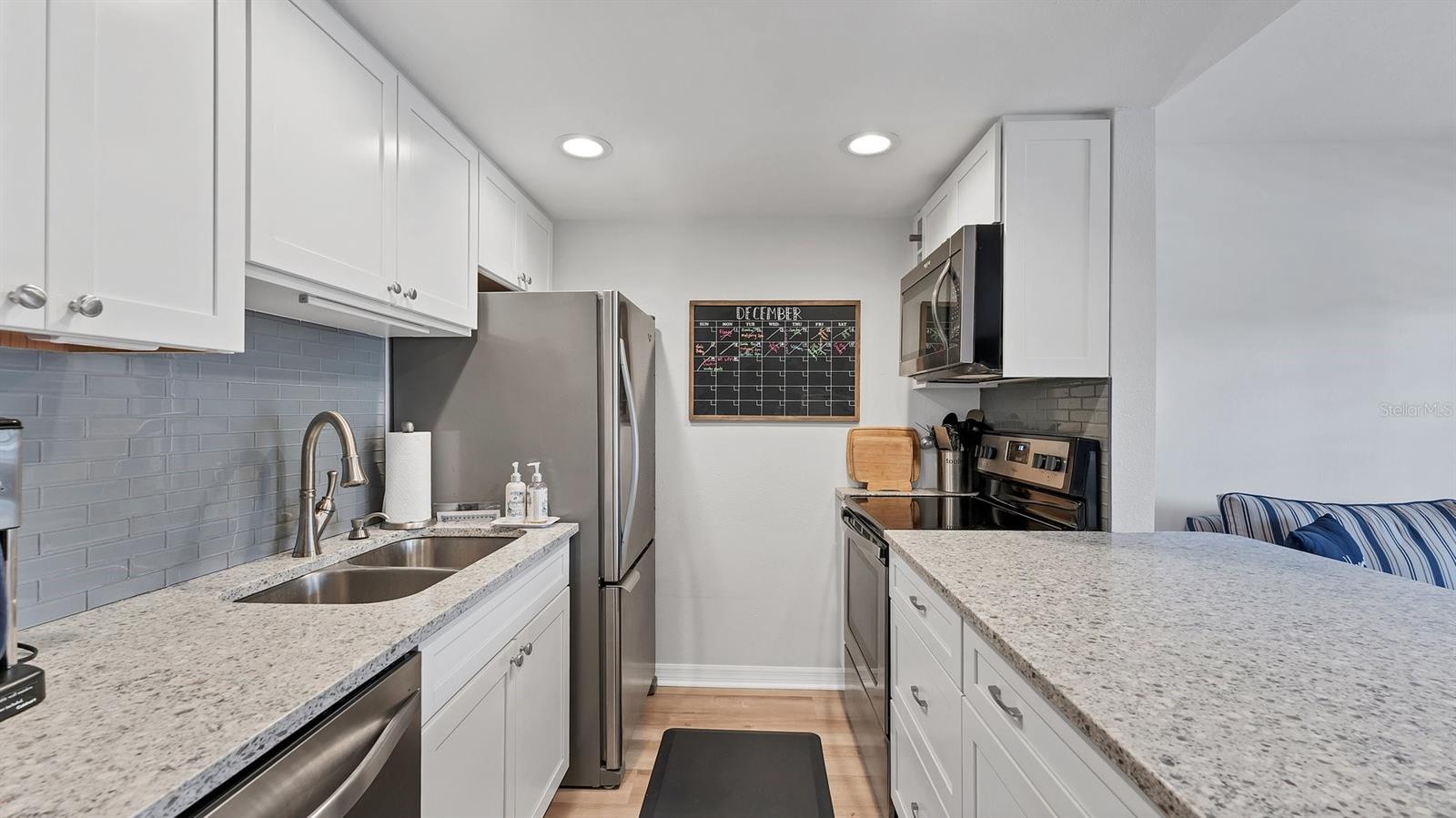 D6145186 Property Photo