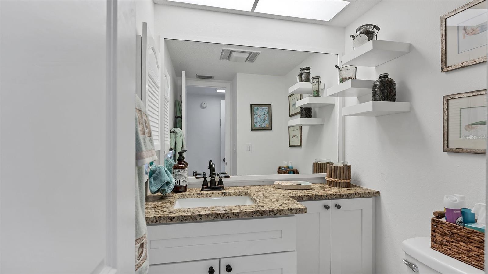 D6145186 Property Photo