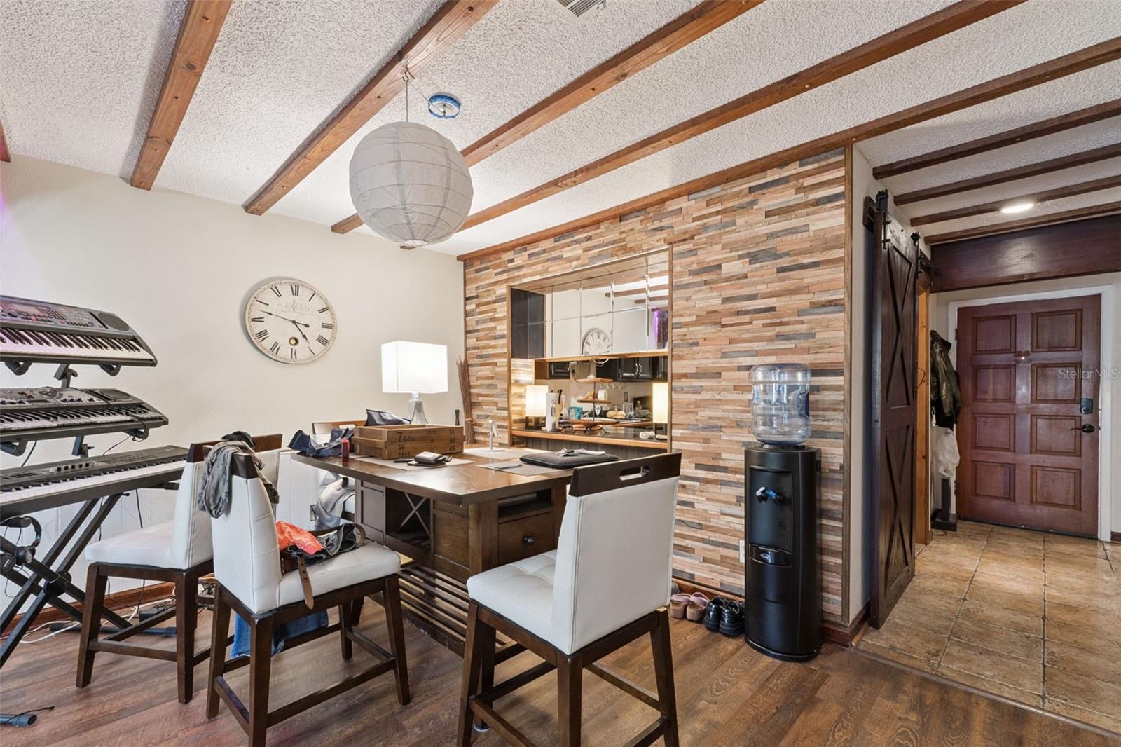 C7518979 Property Photo