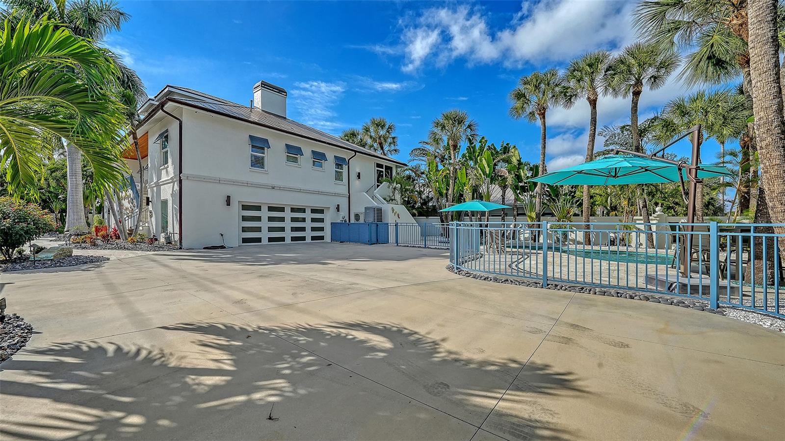 A4675129 Property Photo