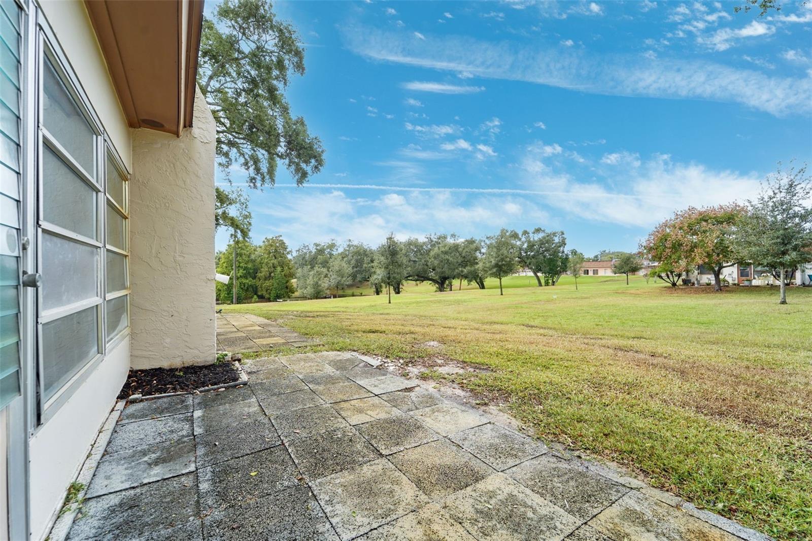 TB8456187 Property Photo