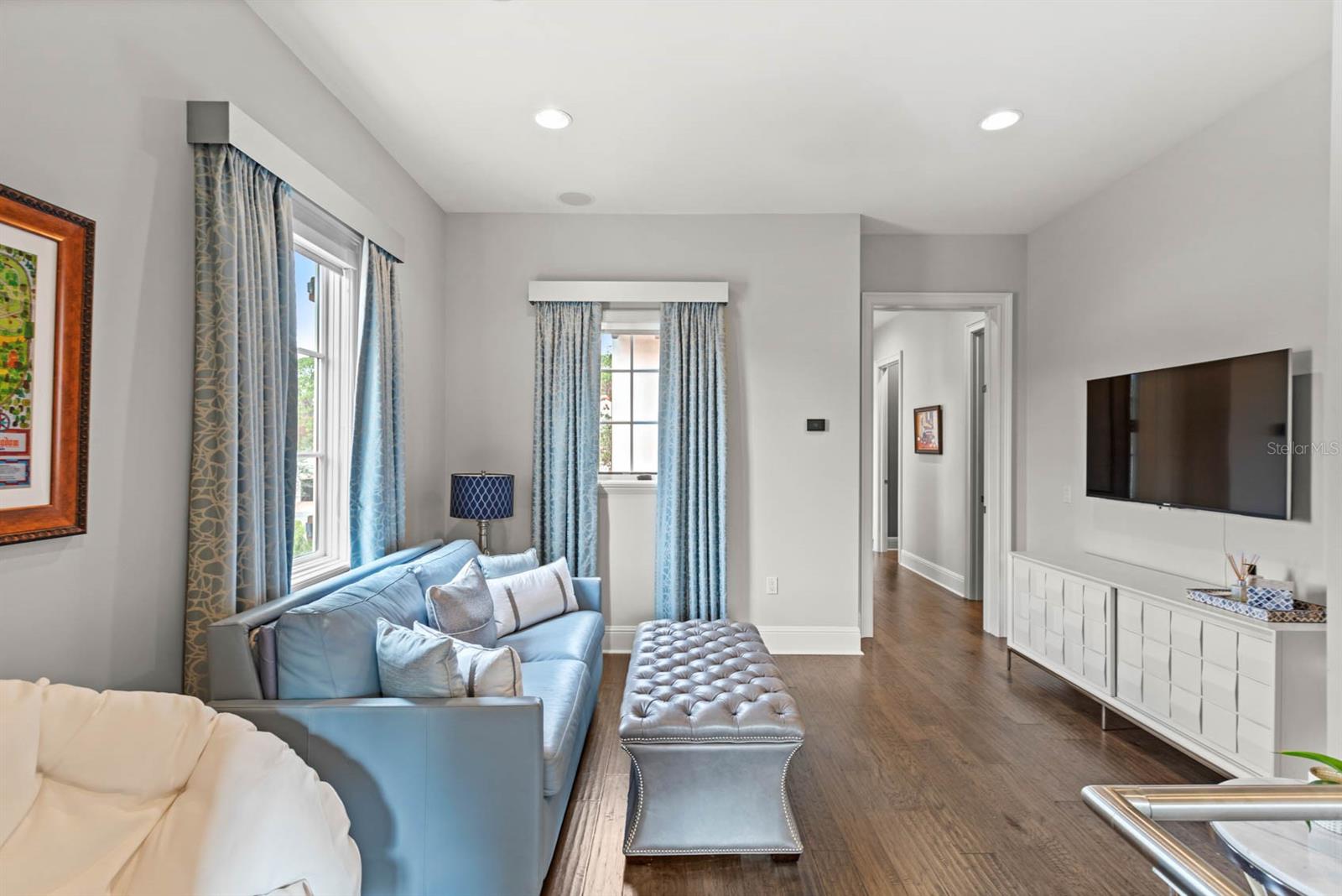 O6367205 Property Photo