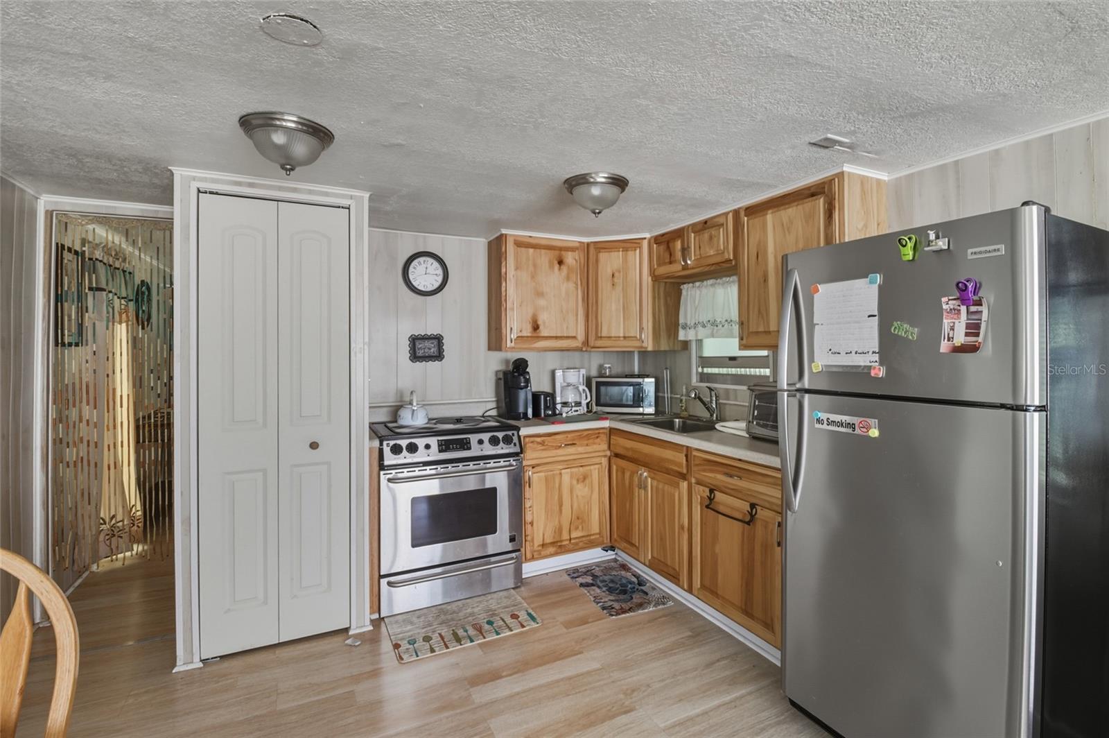 TB8456257 Property Photo