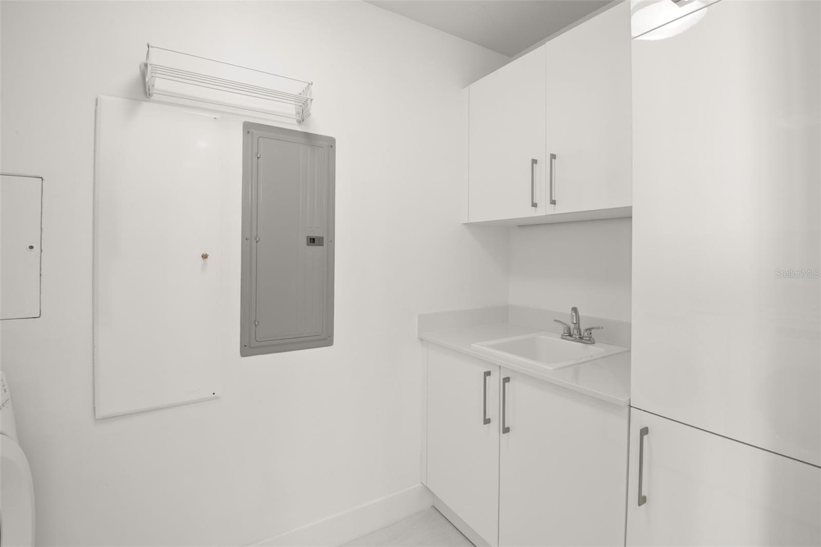 TB8456269 Property Photo