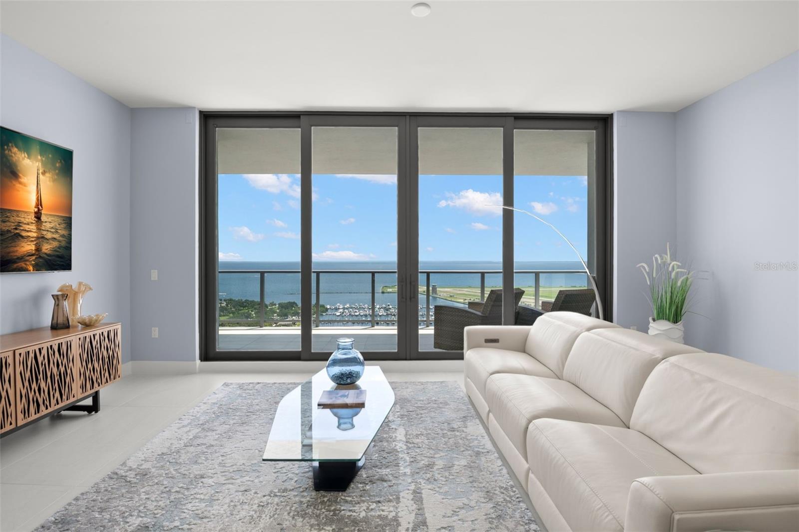 TB8456269 Property Photo