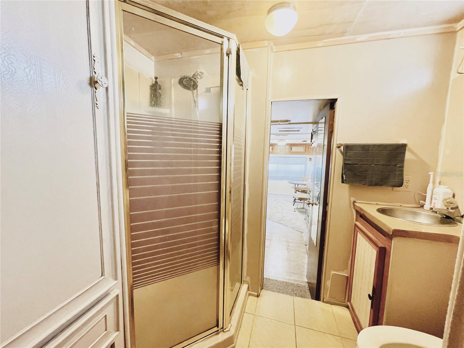 A4675213 Property Photo