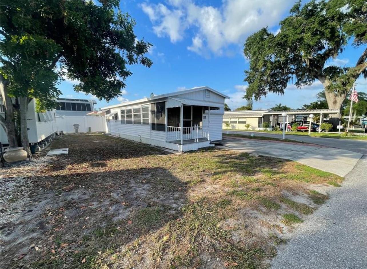 A4675213 Property Photo